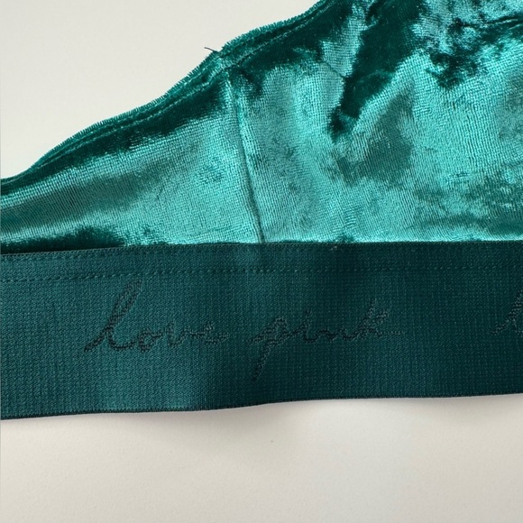 Victoria’s Secret love PINK crushed velvet triangle strappy bralette size XS - Picture 6 of 13